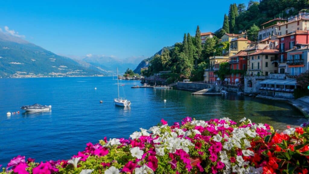 Lake Como Italy 02