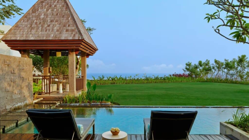 Ritz Carlton Bali 02