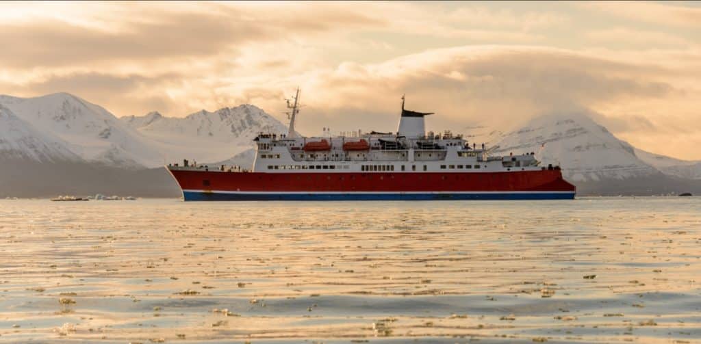 The Rising Popularity of Arctic Cruises